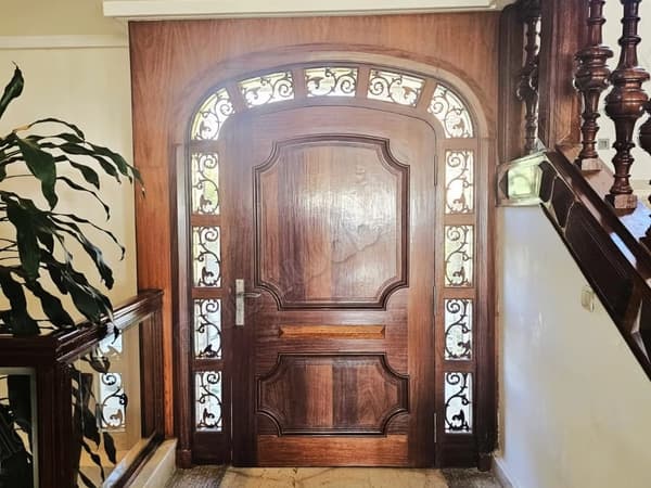 Belle villa 4 chambres à Harhoura avec piscine en face de la mer