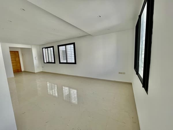 Open space a noleggio 63 m², Boulevard Al Qods