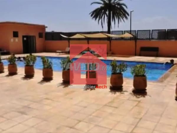 Appartement meublé avec balcon et piscine😍 à louer mensuellement
