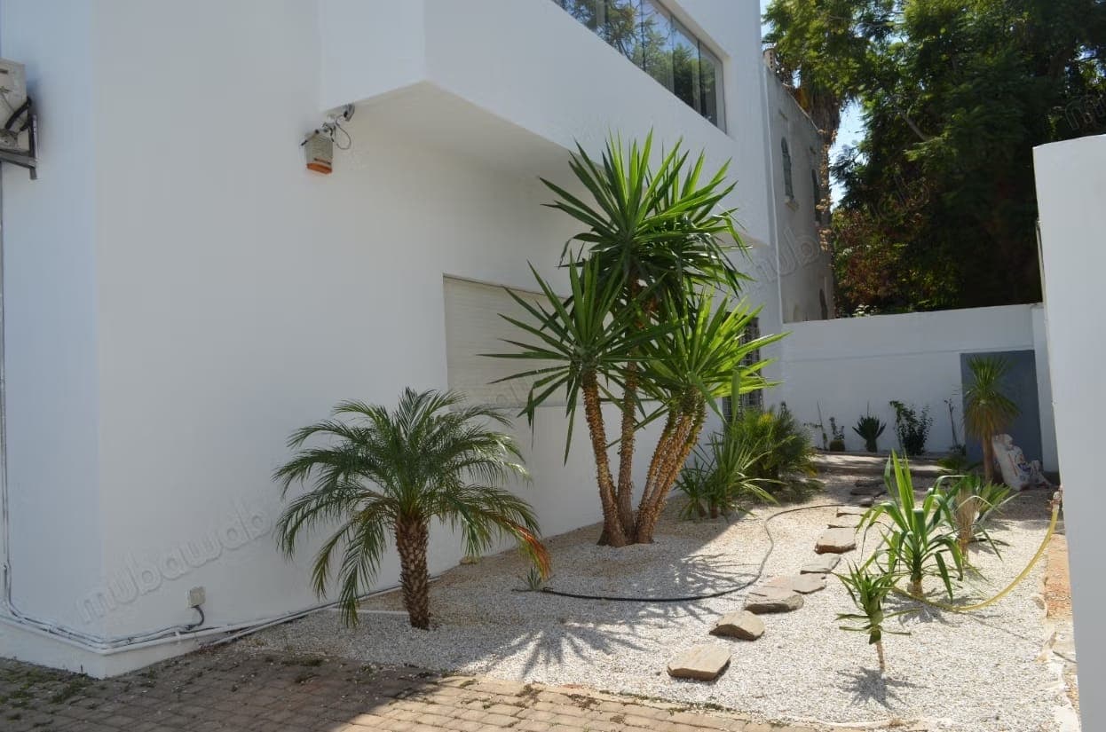 Villa 450m² à usage professionnel AGDAL RABAT