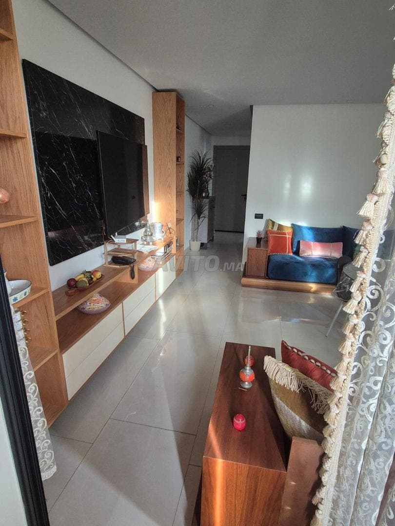 Appartement met zeezicht op Boulevard La Corniche