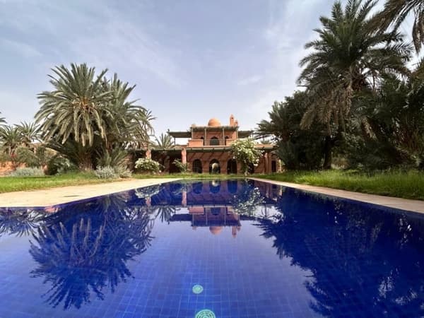 A louer Villa vide à La Palmeraie, Marrakech