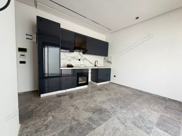 Very Beautiful Apartment for Rent in Franceville. Area 55 m². With Garage and Elevator