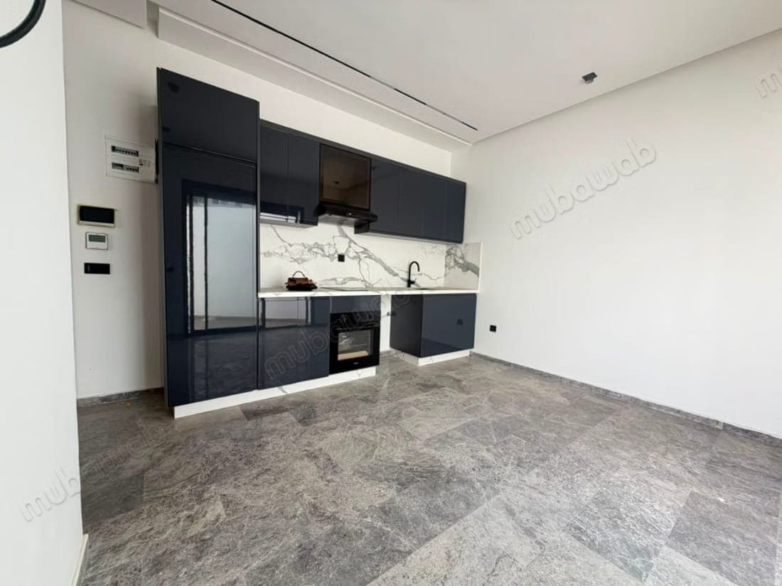 Très bel appartement en location à Franceville. Superficie 55 m². Avec garage et ascenseur
