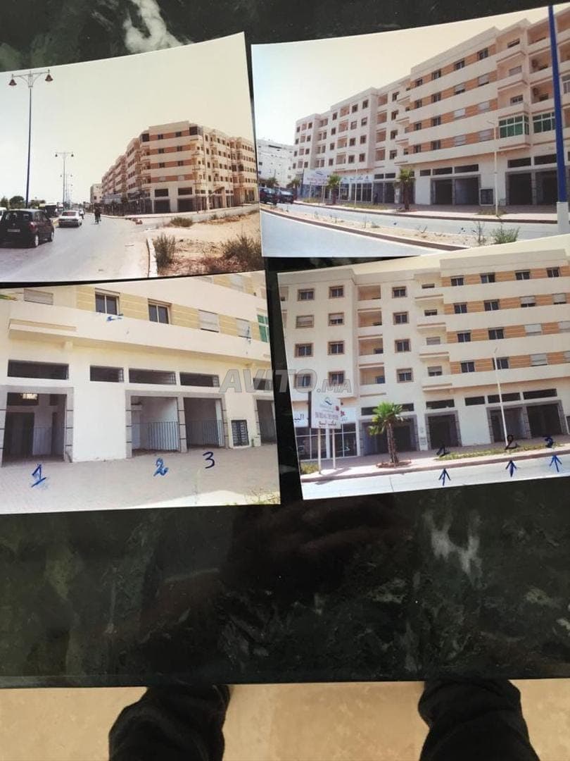 2 magasins avec la même surface