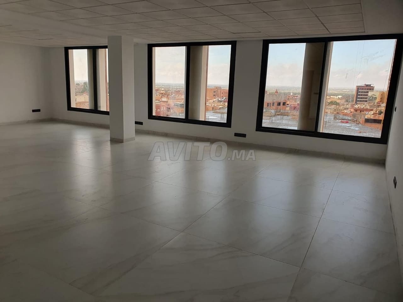 Modern office for rent – Lusail Residence (90m²)