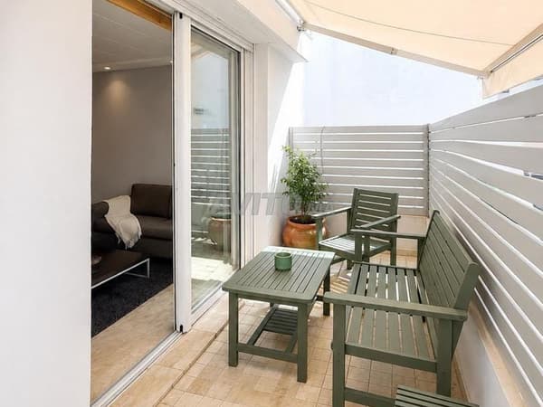 Studio Racine avec terrasse – meublé