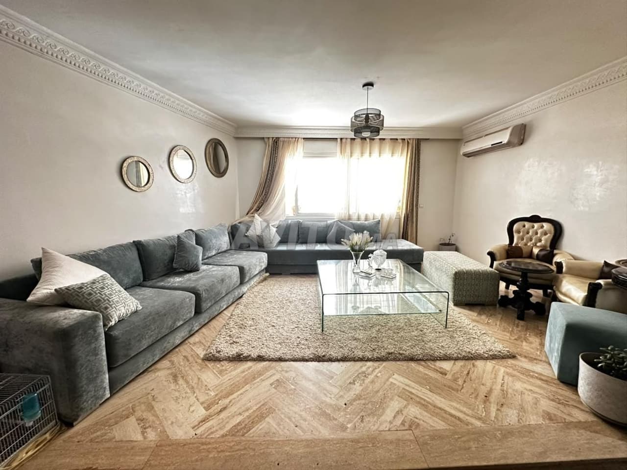 Appartement spacieux 145 m² 2 ch vide BD FES