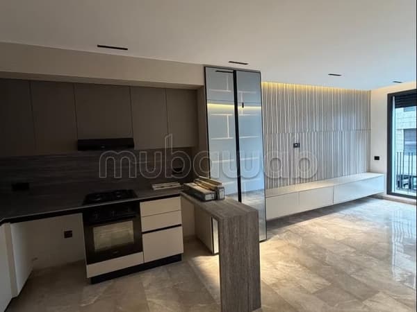 Premium studio, ready to move in