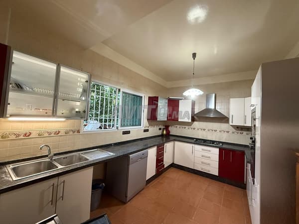 AGRÉABLE TRIPLEX À LOUER