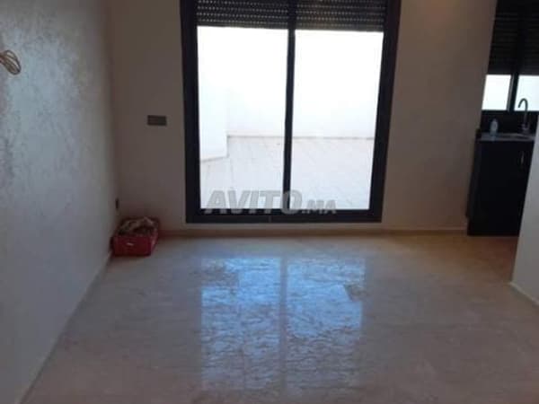STUDIO 1E IMMEUBLE R4