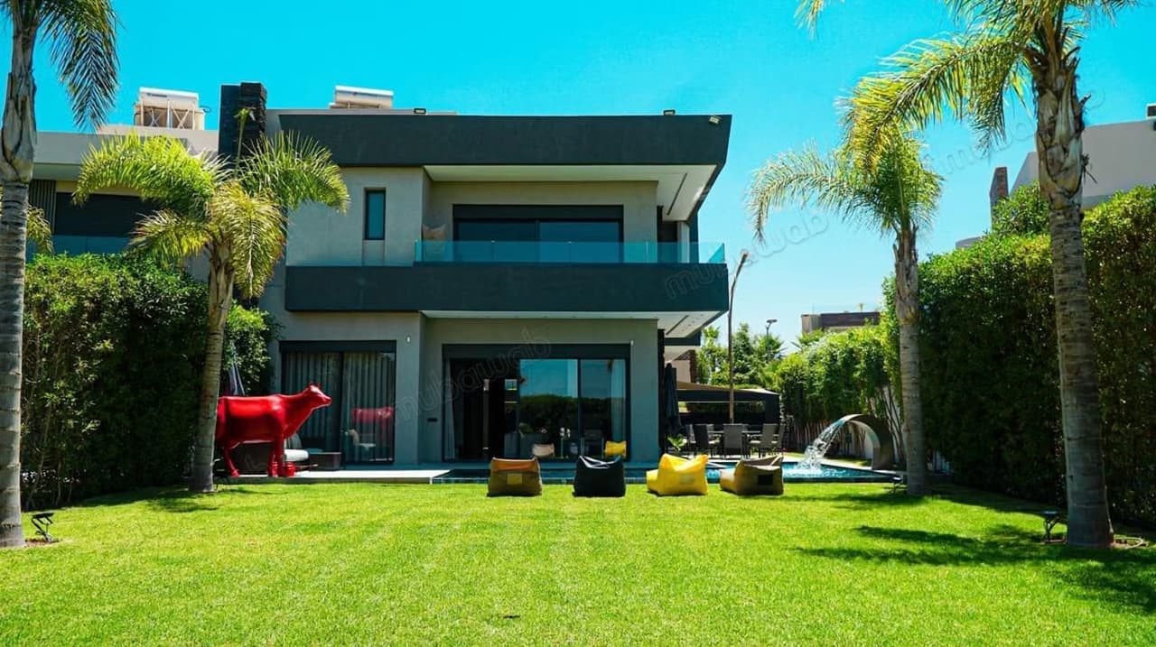Prachtige villa te koop in Marrakech, wijk Argana. 4 comfortabele kamers. Gemeubileerd