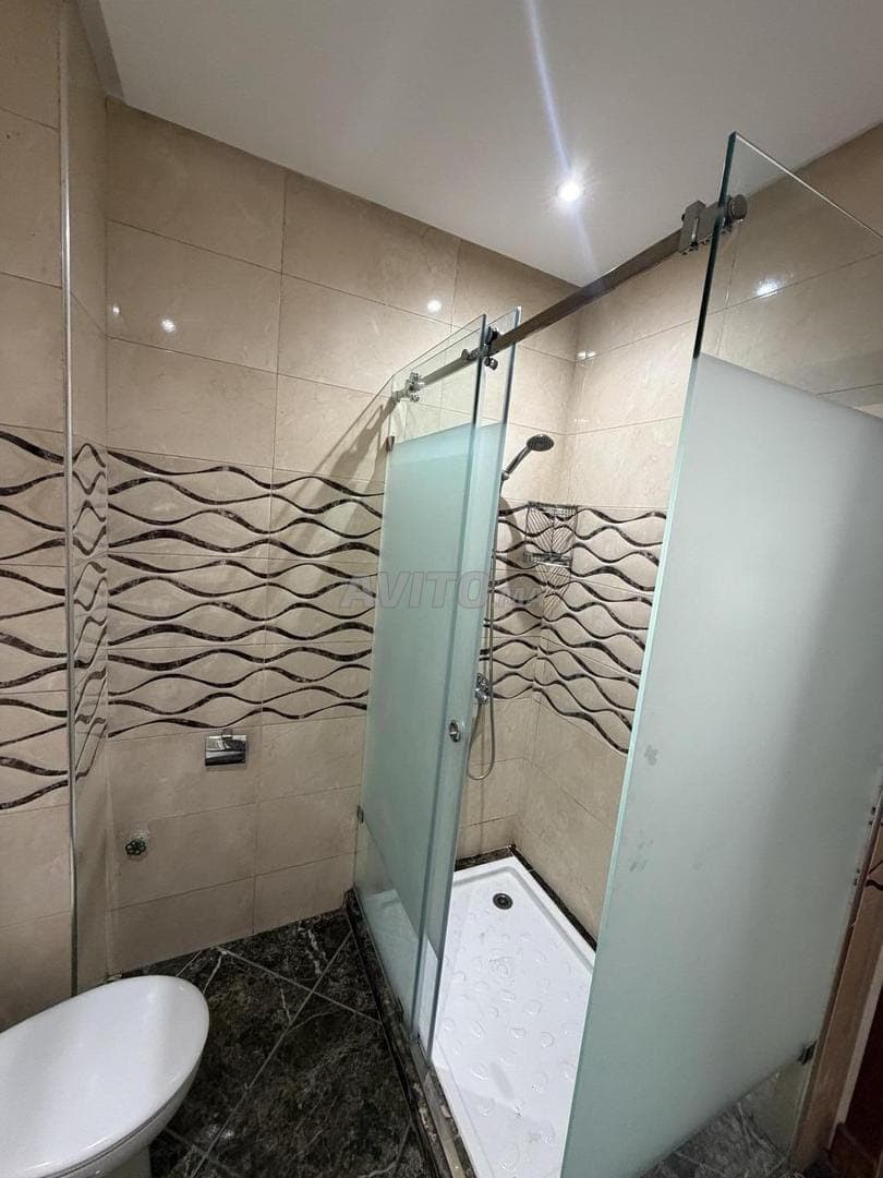 Neue Wohnung zur Miete in Beit Essahafa, nahe dem Akdital-Krankenhaus