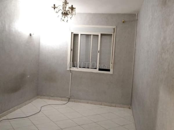 Appartamento in vendita al piano terra (rialzato) ad Haye El Warda, vicino a Oulfa