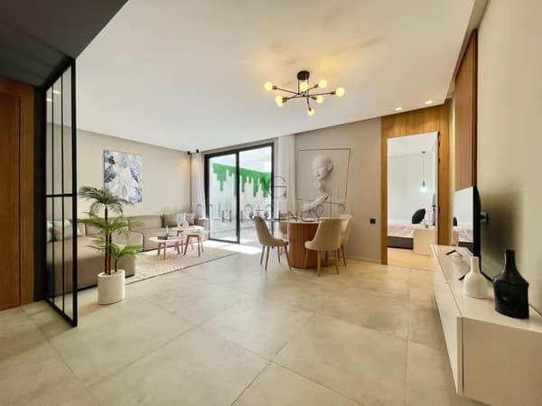 Gauthier Très beau studio loft à la location
