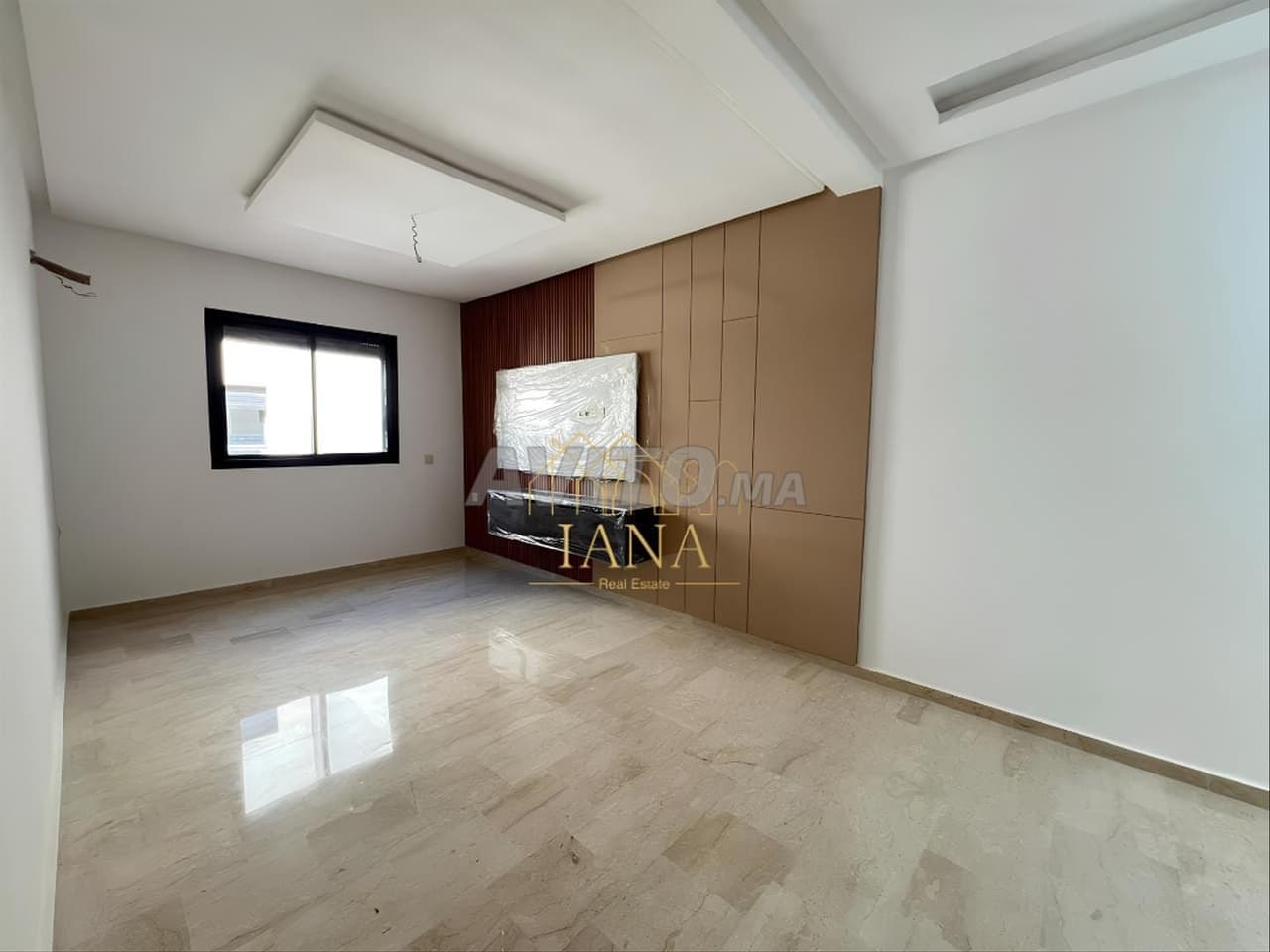 Appartement à Vendre Avec piscine place parking