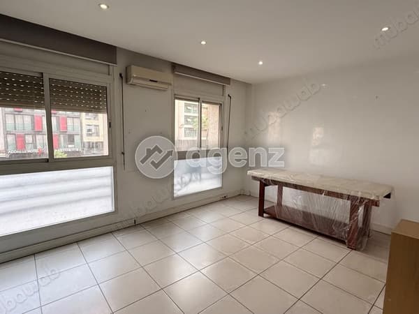 Bureau à vendre 107 m² Ziraoui Casablanca