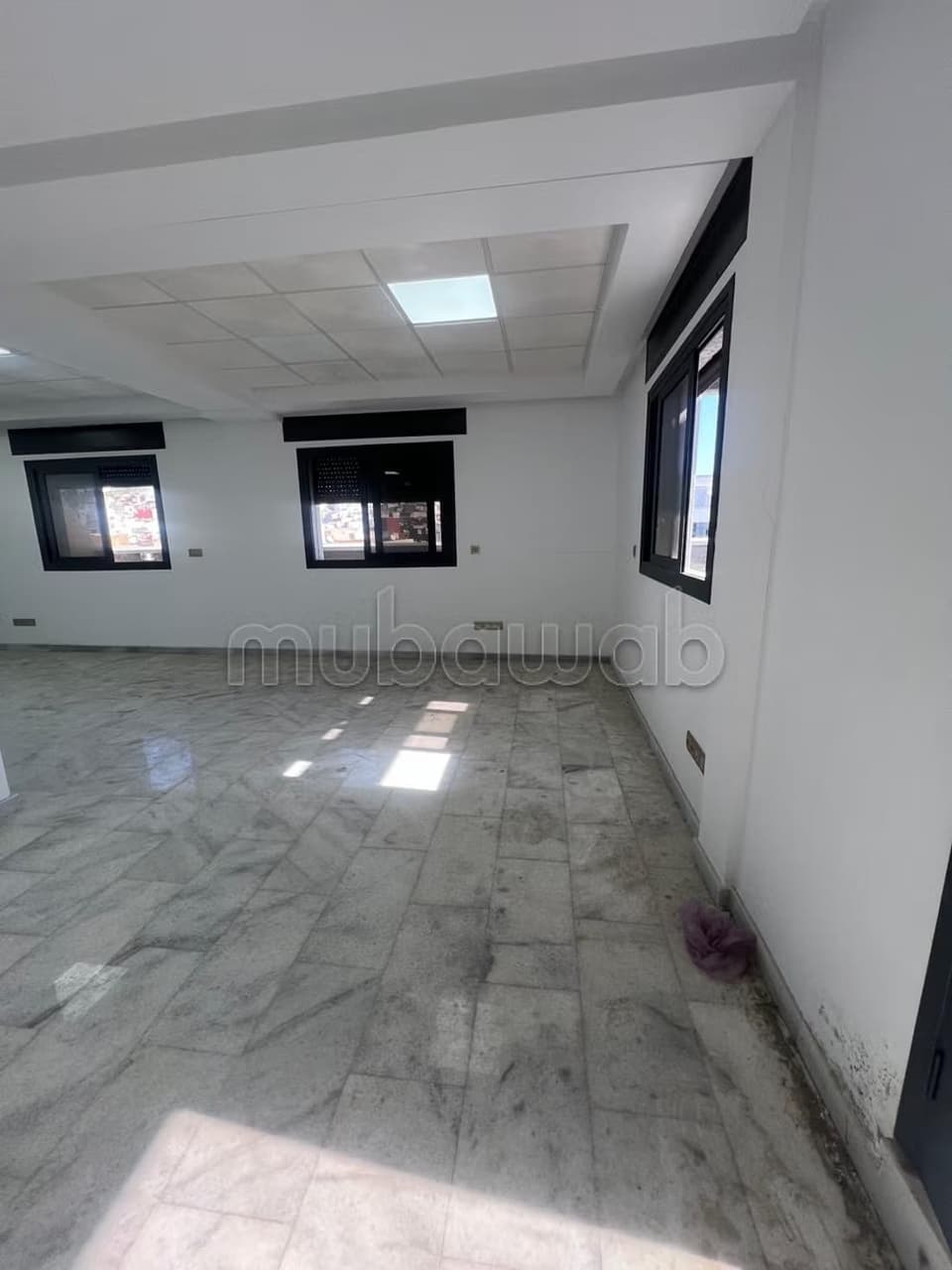 تأجير مكتب في وسط طنجة