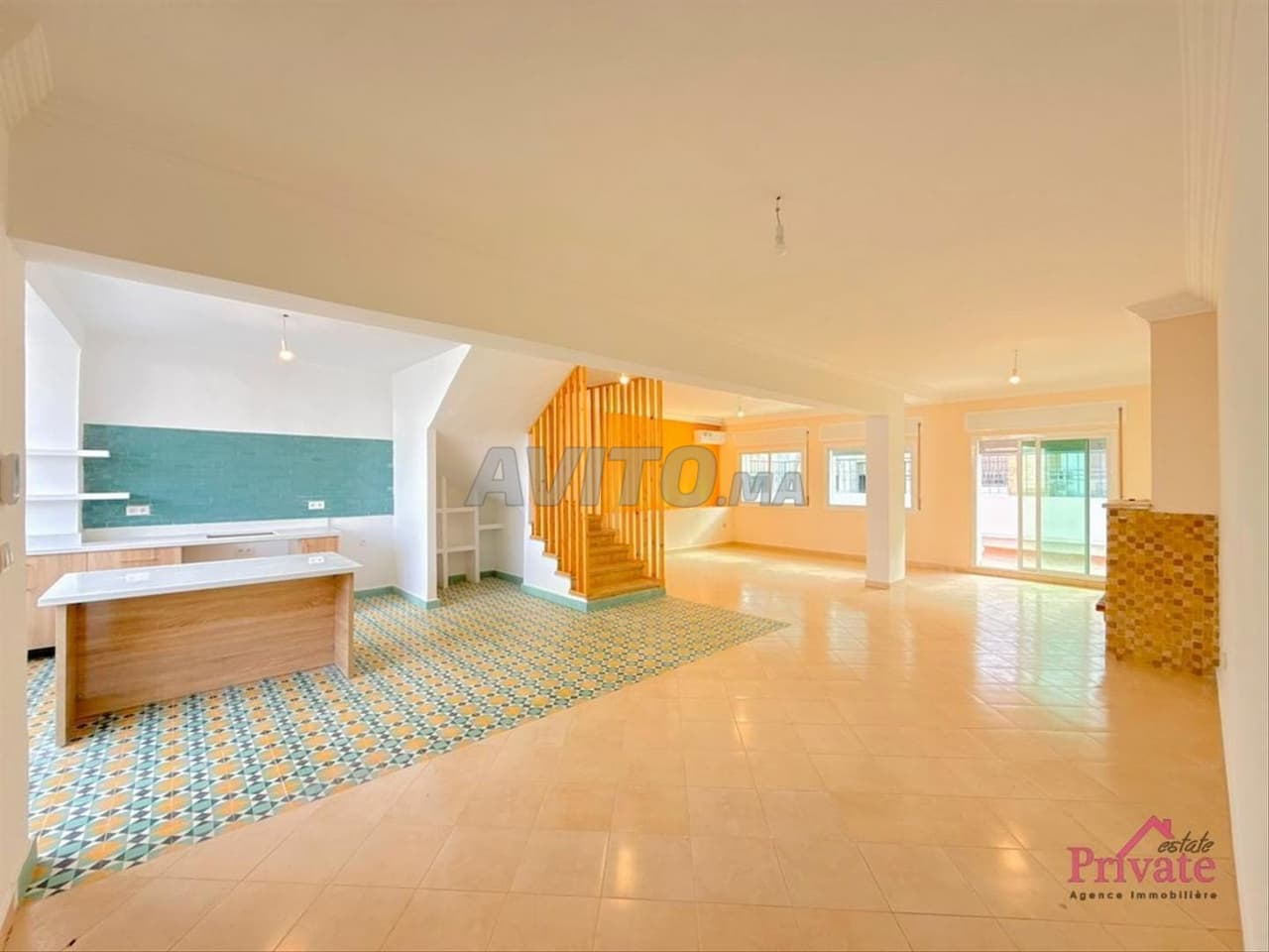 Location Duplex 270m² ADMINISTRATIF Tanger LM860