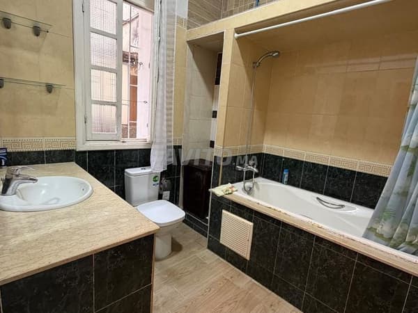 Grand appartement de 220 m² – Boulevard Émile Zola