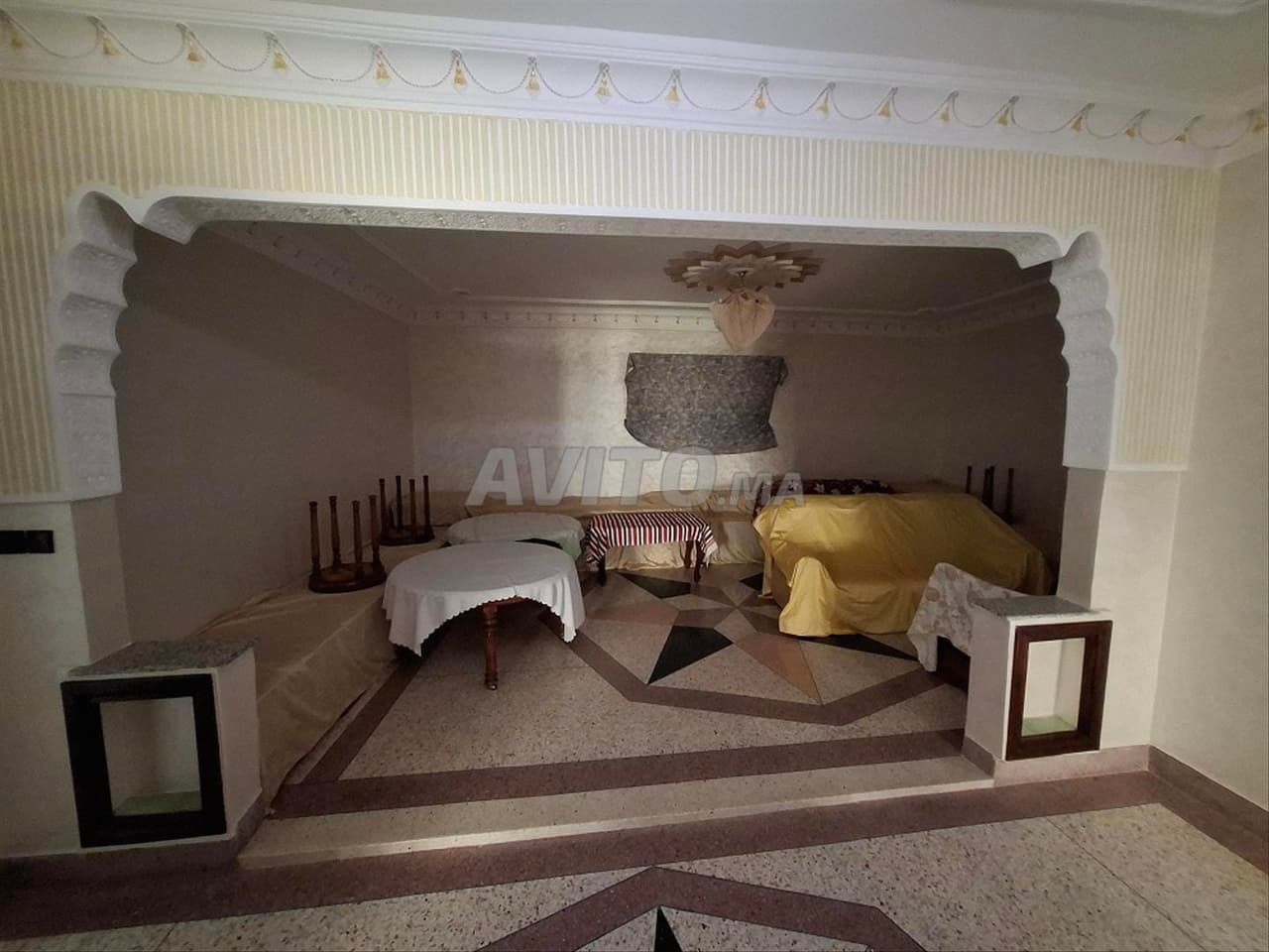 Maison de 3 étages à vendre à Tanger