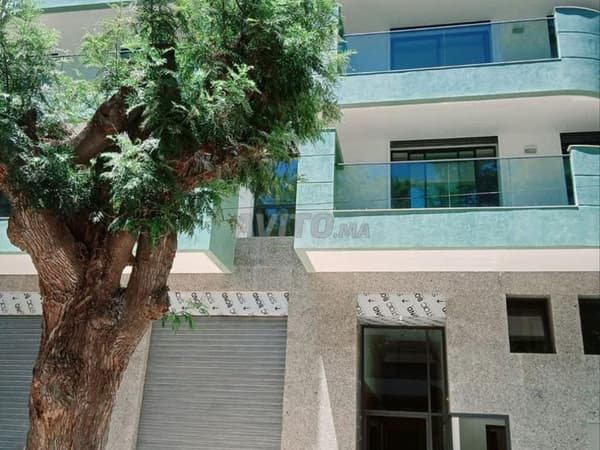 Local commercial 78m² dès 1.4M Riviera MZ-164954