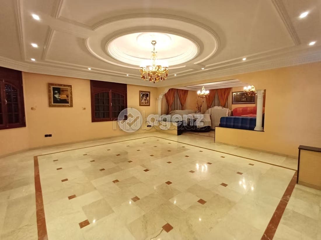 Villa zu verkaufen, 500 m², 6 Schlafzimmer, Al Qods, Mohammedia