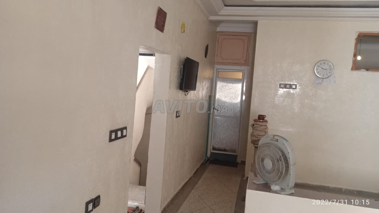 Salon, séjour, 2 chambres, balcon, salle de bain et cuisine