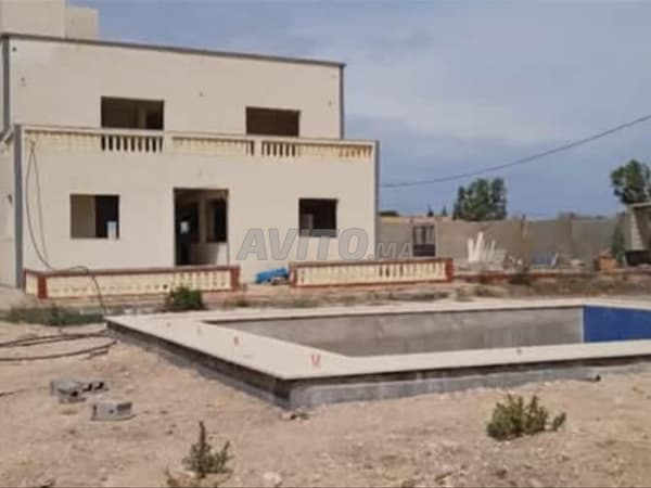 Maison individuelle à vendre sur deux étages