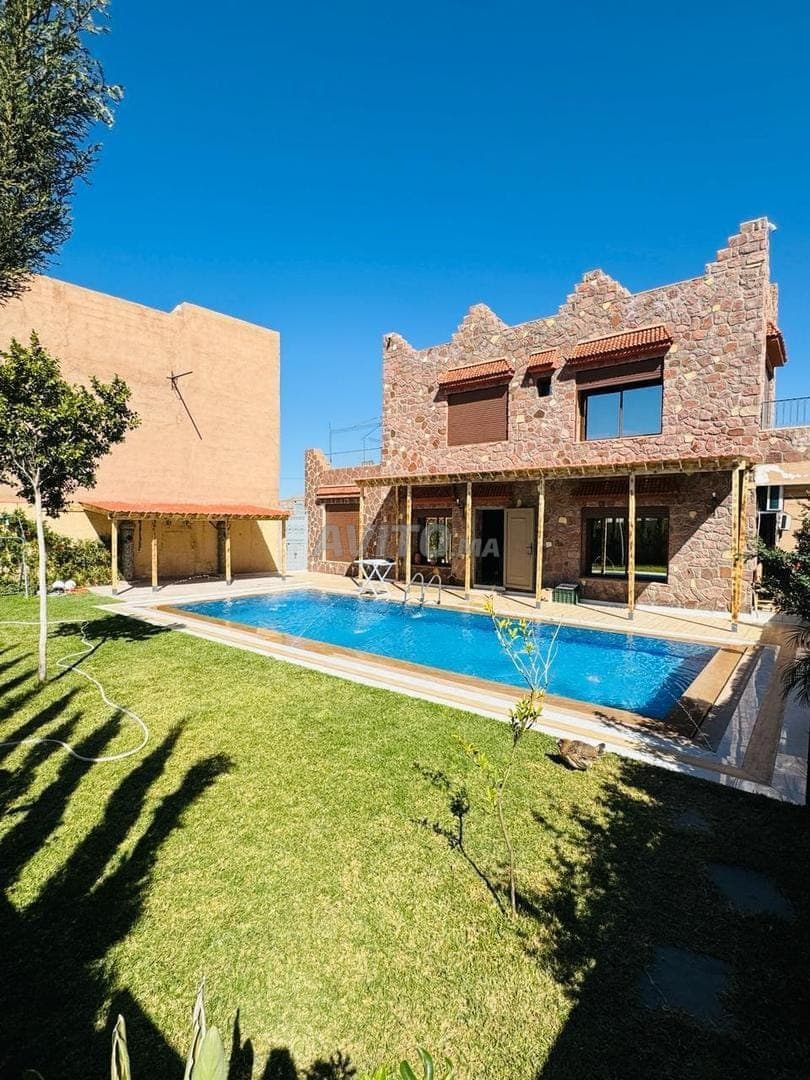 Villa à vendre – Route de l’Ourika, Marrakech