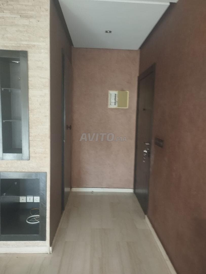 Appartement à louer 98 m² à Nassim 1