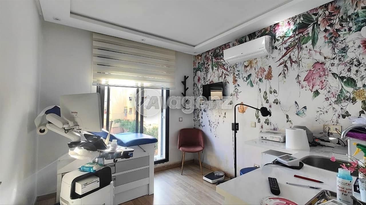 CMN-AC-2066 - Kantoor te huur bij Al Mostakbal