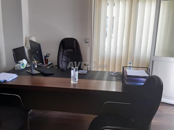 Bureau réception 4p 90m2 à louer Hassan2