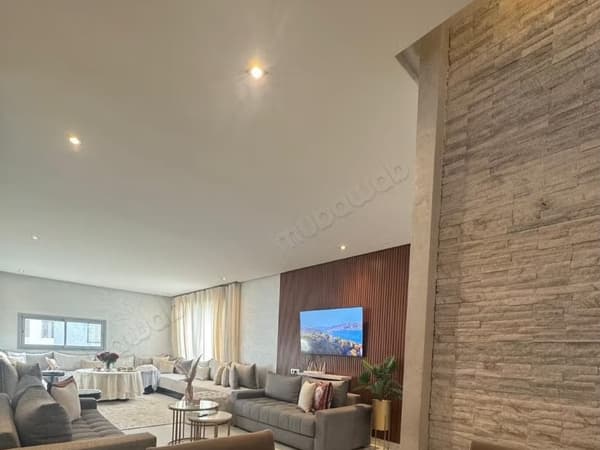 Appartement 147 m² – Dernier étage, Prestigia