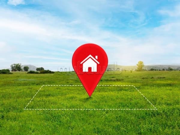 Un terrain à vendre à Souissi