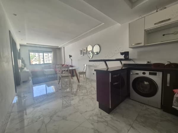 For Sale – Studio with Balcony Gauthier