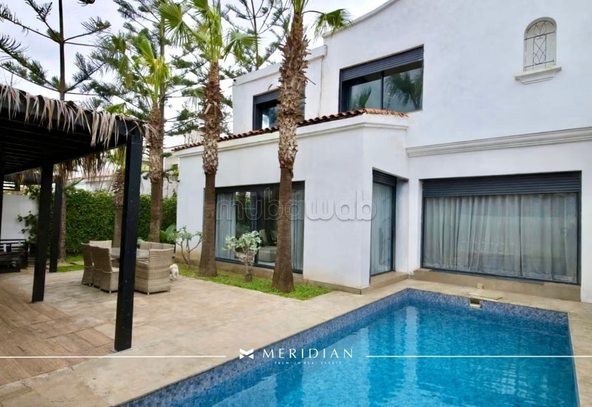 Rental Furnished Renovated Villa. Swimming pool in Aïn Diab
