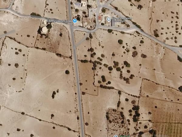 Terrein van 2.000 m² te koop in Laadamna