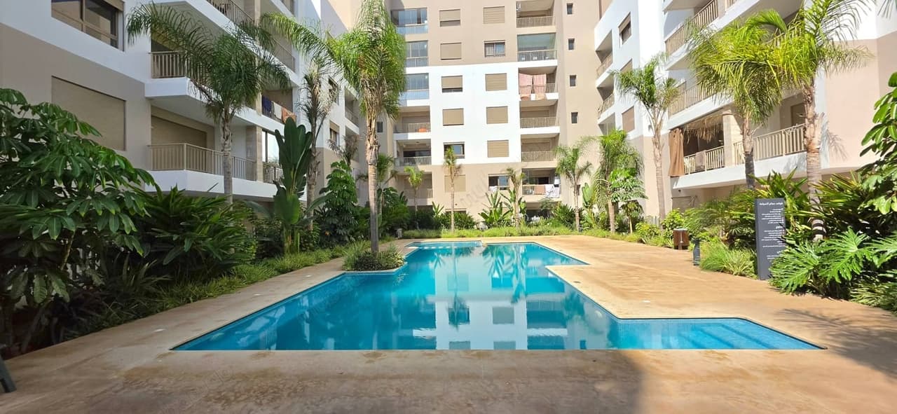 À louer superbe appartement avec terrasse