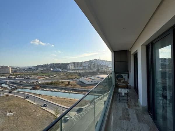 Appartement neuf à louer à Malabata