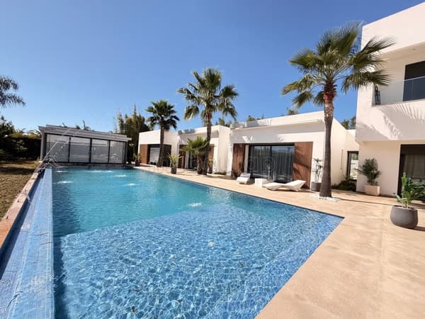 Zeer Mooie Villa te Koop in Souissi Rabat