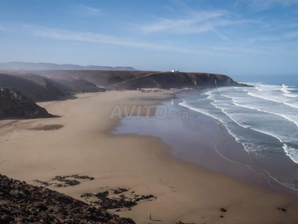 Terrain titré projet 6,8 Hectares près plage