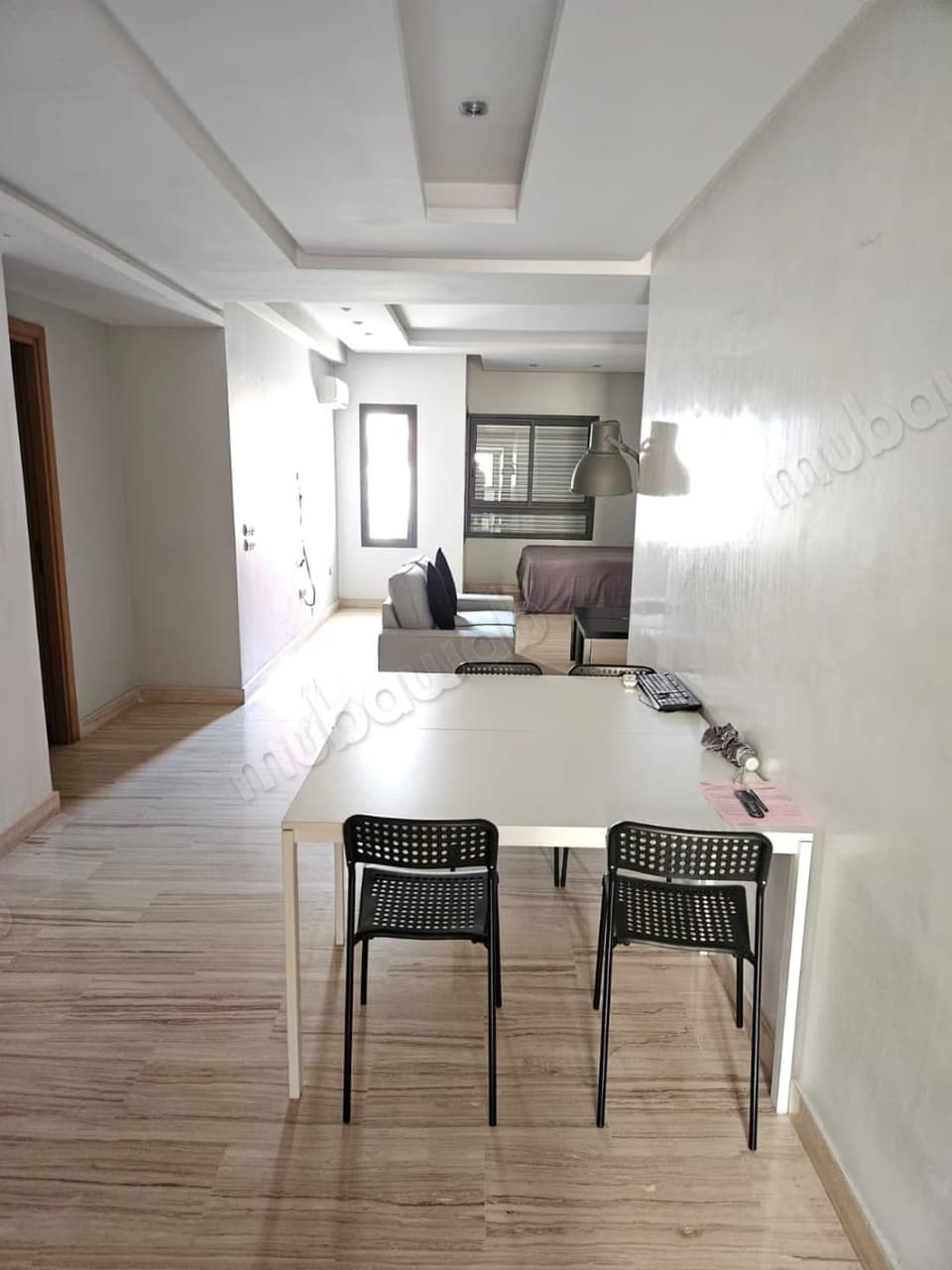 Appartement en location à Gauthier. 2 belles chambres. Avec ascenseur