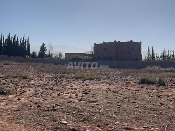 Terreno con título de 4072 m² en Tahannaout Al Haouz