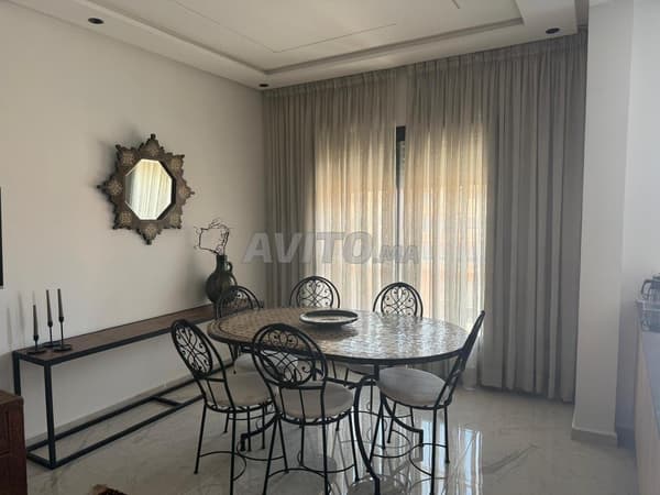 Appartement meublé à louer 76 m² à Gueliz / gare