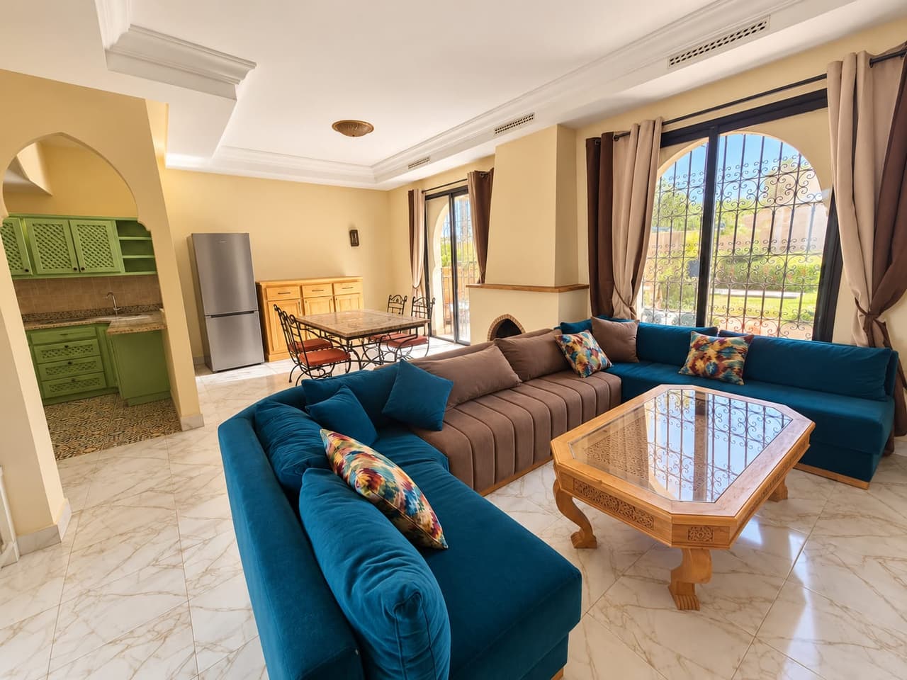 Villa 500 m² à vendre à Marrakech Route D'Amizmiz