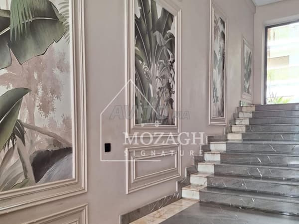 Bel appartement moderne au cœur du Bd Taddart