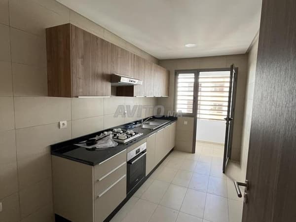 Appartement à louer 106 m² à Temara