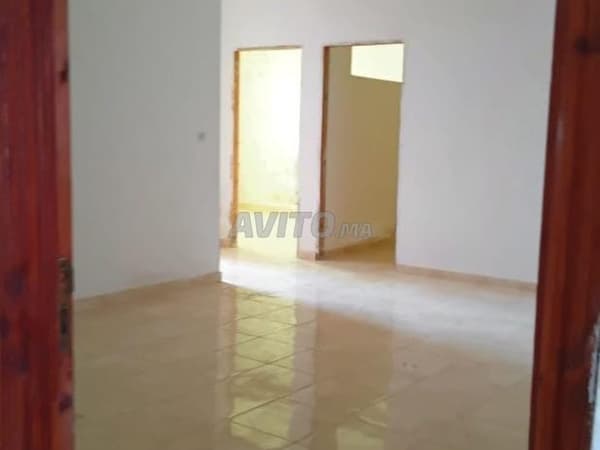 Appartement à vendre 82 m² à Larache centre ville