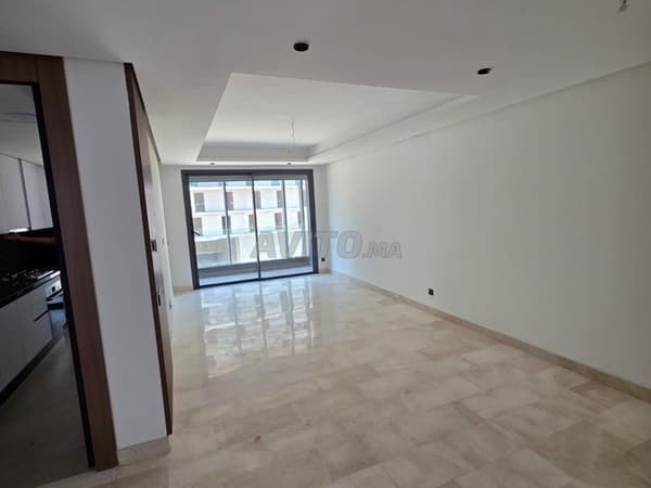 À LOUER APPARTEMENT 2CH VIDE NEUF CFC